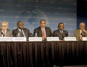 آئی ایم ایف کے مطالبے پر ’’منی بجٹ‘‘لانے کی تیاریاں