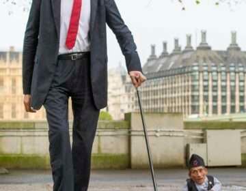 سلطان کوسن(دنیا کا سب سے بڑا آدمی)