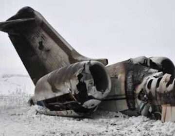 شمال مشرقی افغانستان کے پہاڑوں میں طیارہ گر کر تباہ